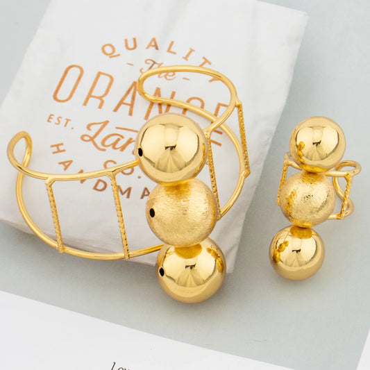 "18K Gold Cuff Beads Bangle Ring – Luxury Dubai Design, Copper Bracelet, Wedding Gift."