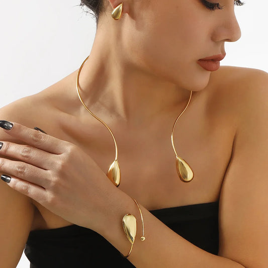 "Creative Minimalist Water-Drop Shaped Jewelry Set: Necklace, Bracelet & Earrings