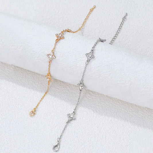 "Luxury Four-Leaf Clover Rhinestone Bracelet for Women"