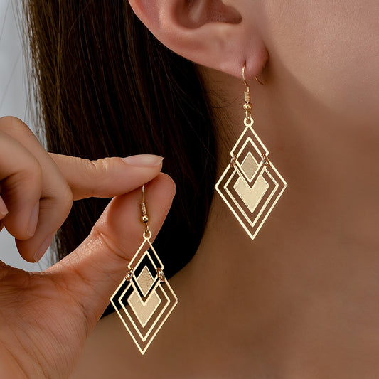 "Elegant & Sexy Summer Drop Earrings – Copper with Iron Posts, Ideal for Vacation or Casual Wear."