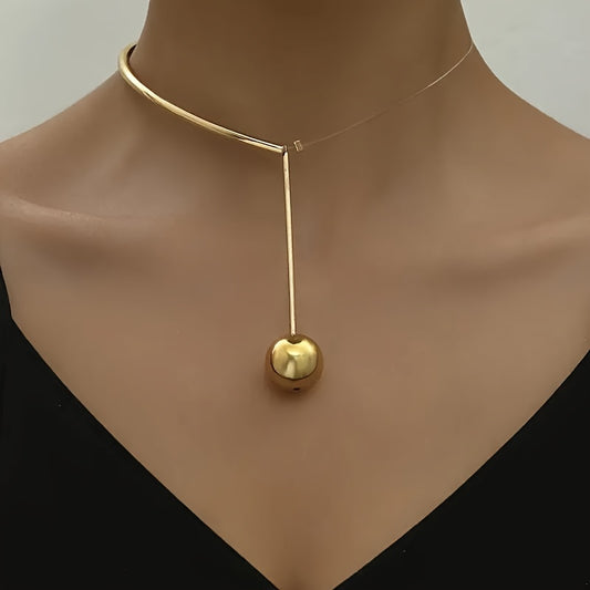 "Elegant & Sexy Copper Pendant Necklace – Versatile All-Season Fashion Accessory for Women."