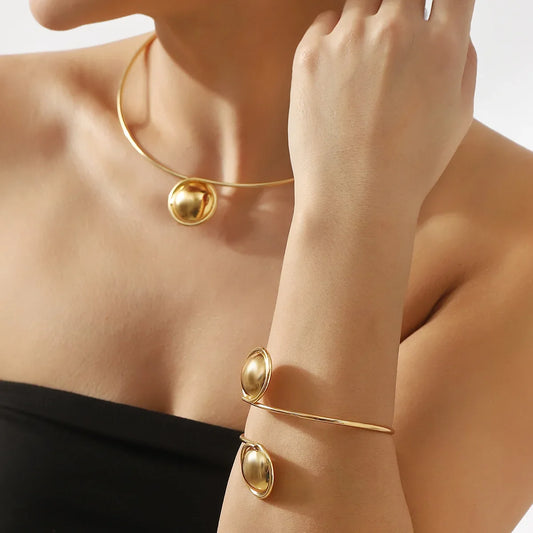 "Trendy Metal & Pearl Inlaid Ear Ornaments, Creative & Versatile"