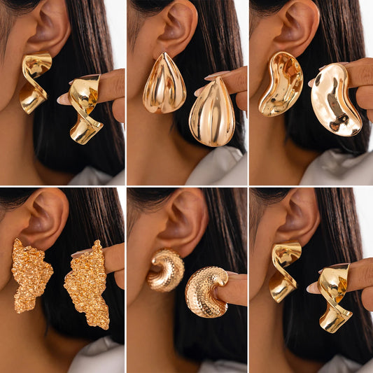 Women's Vintage Gold Twisted Metal Earrings