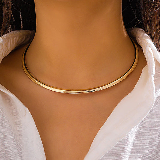 Vintage Metal Choker Necklace for Women
